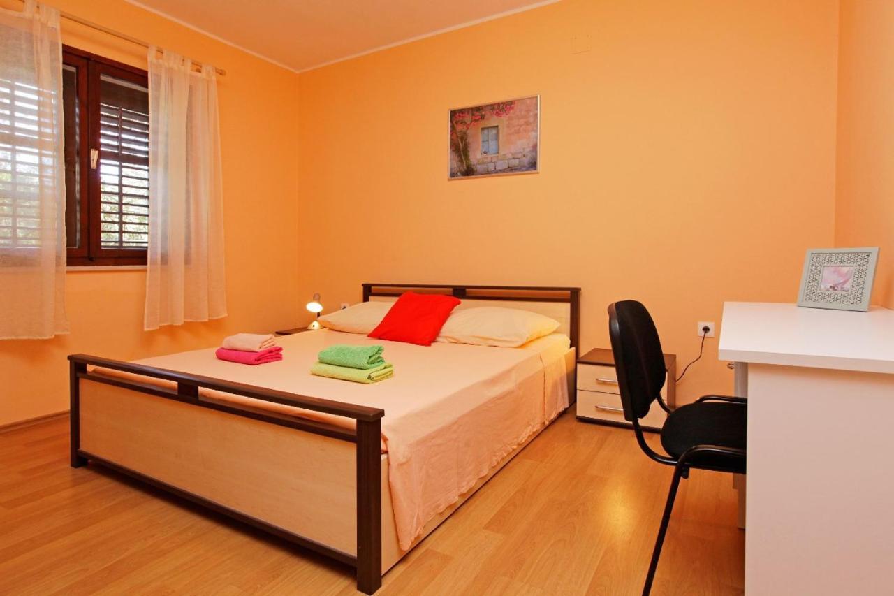 Olive'S Garden House Villa Vela Luka Bagian luar foto
