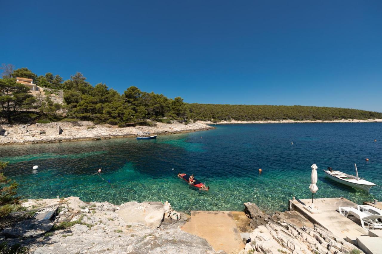 Olive'S Garden House Villa Vela Luka Bagian luar foto